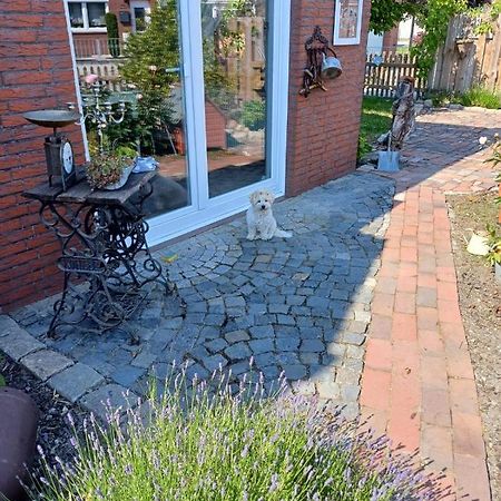 Appartement Lotta'S Ferienhaeuschen à Emden Extérieur photo